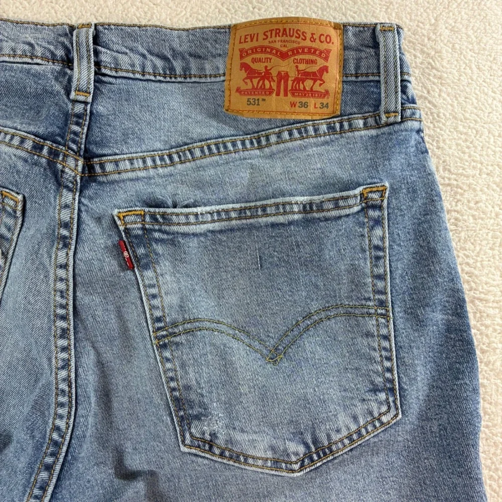 Levi 531 Athletic Slim Jeans Mens 36x34 Blue Distressed Stretch Streetwear Denim - Picture 1 of 7